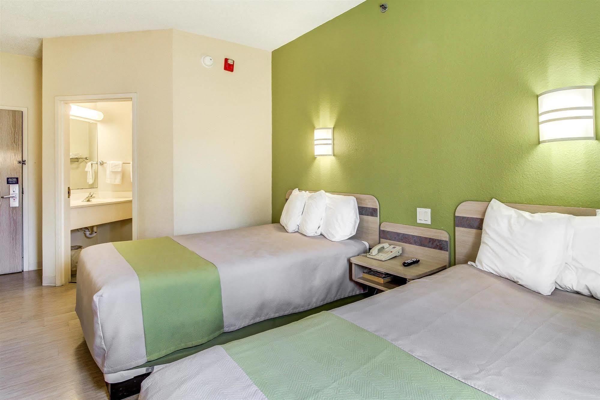 Motel 6-Medina, Oh - Cleveland Екстериор снимка